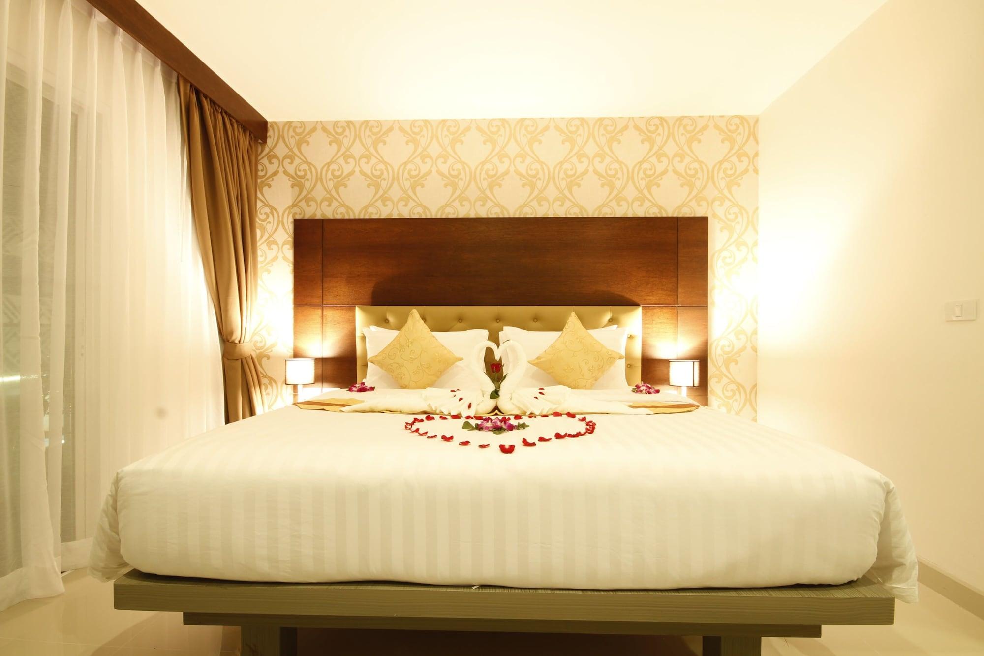Hemingways Silk Khách sạn 3*